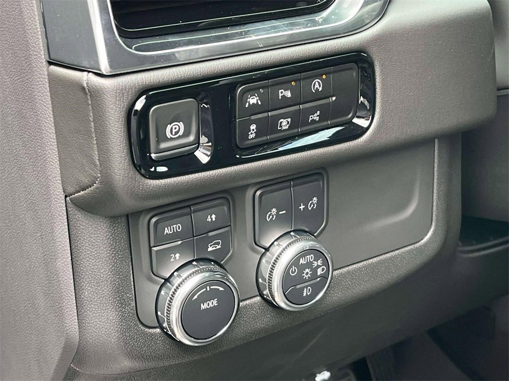 2025 Gmc Yukon XL Denali photo 25