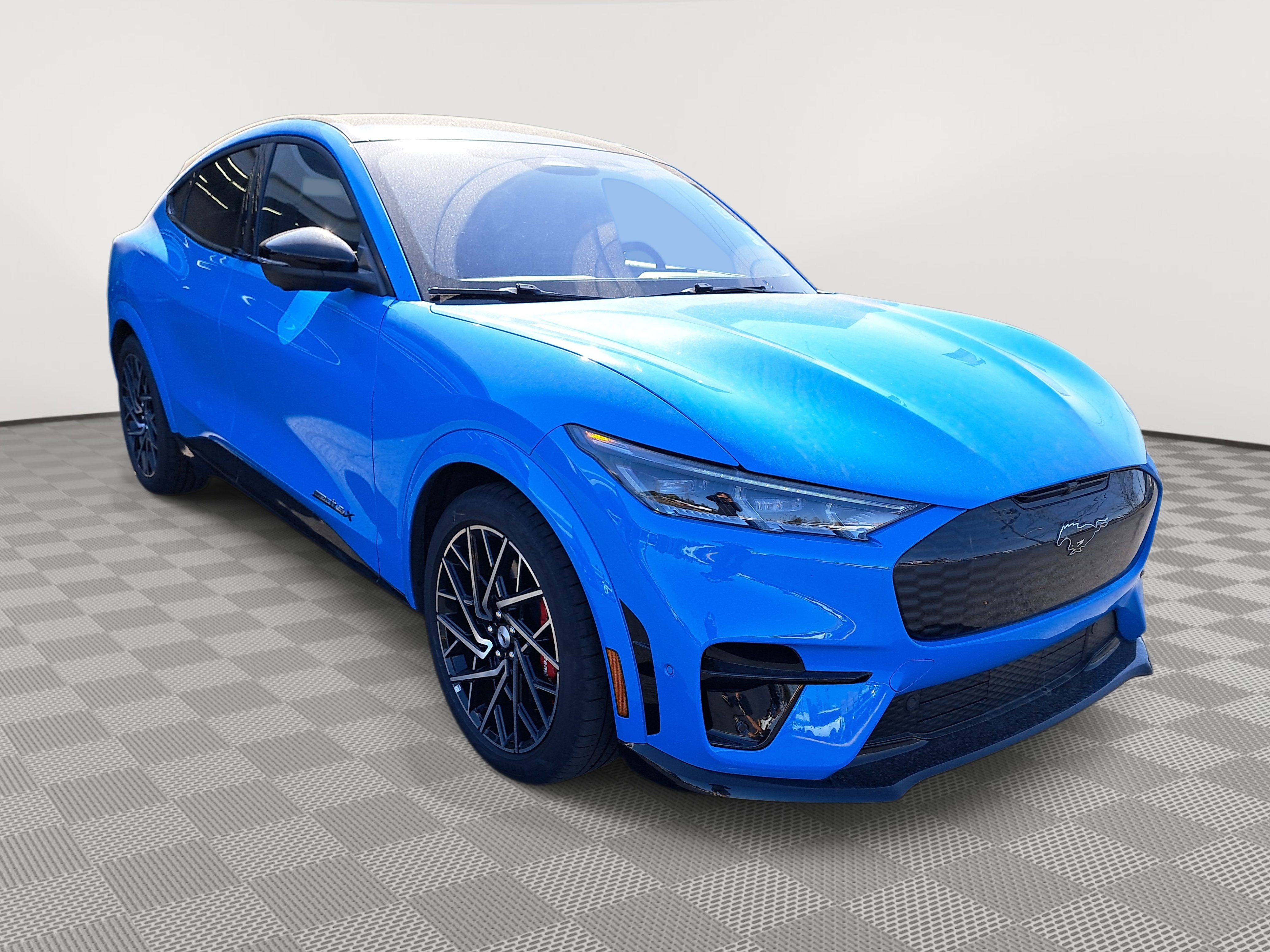 2023 Ford Mustang Mach-E GT photo 2