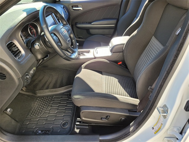2023 Dodge Charger R/T photo 10