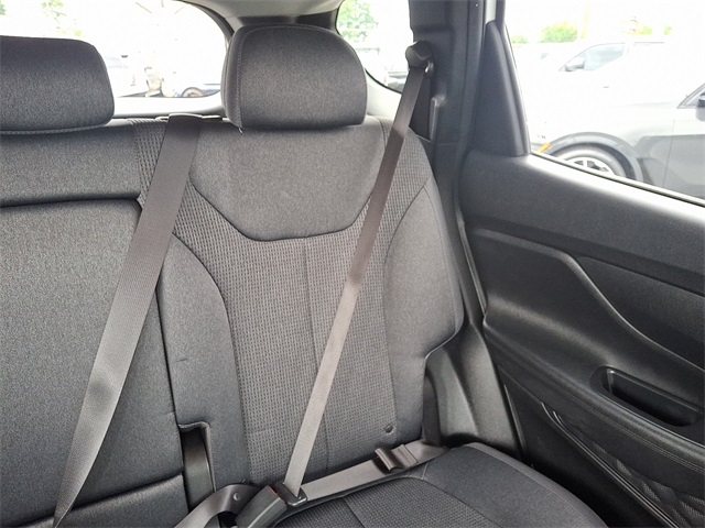 2022 Hyundai Santa Fe SEL photo 17