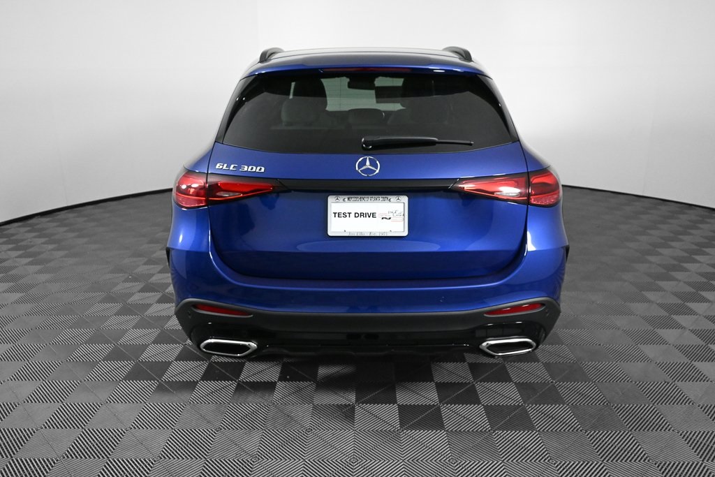 2026 Mercedes Benz GLC 300 photo 23