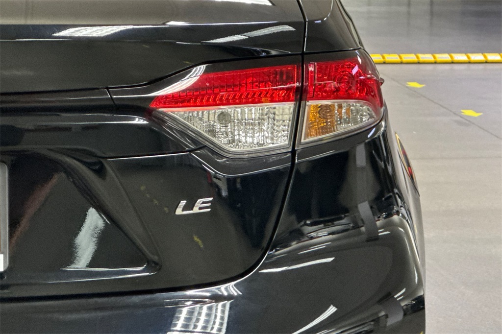 2024 Toyota Corolla LE photo 23