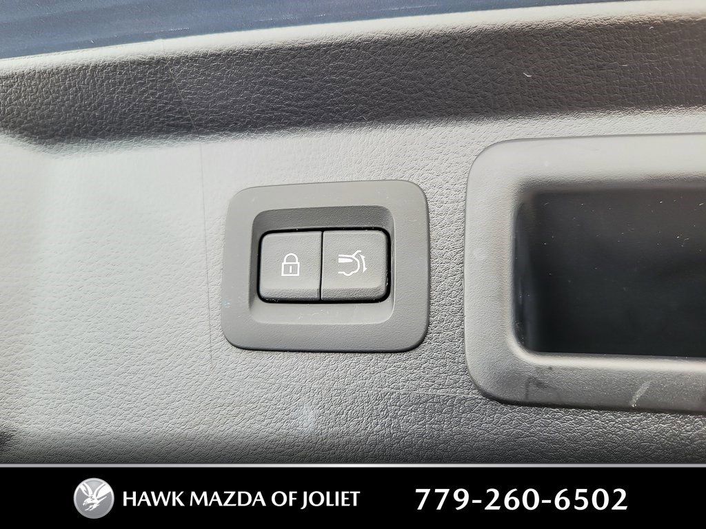 2025 MAZDA CX-50 - Image 19