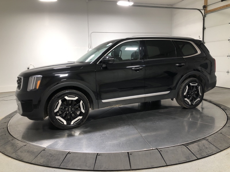 2024 Kia Telluride S photo 4