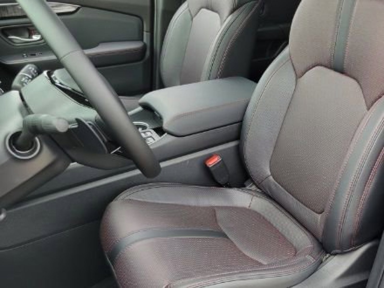 2025 Honda Pilot Black Edition photo 2