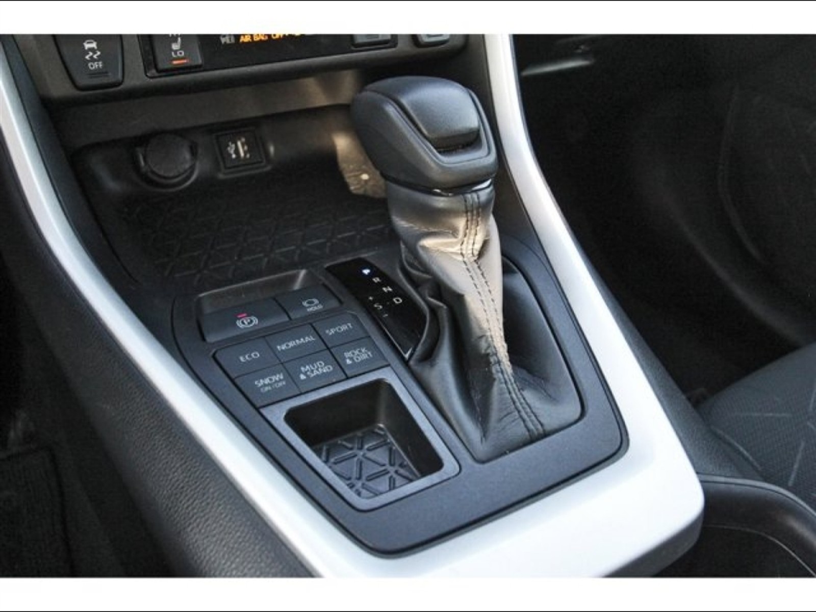 2024 Toyota RAV4 XLE  at Robbins Nissan