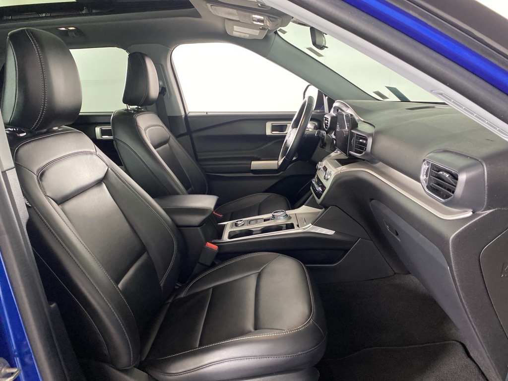 2022 Ford Explorer XLT photo 27