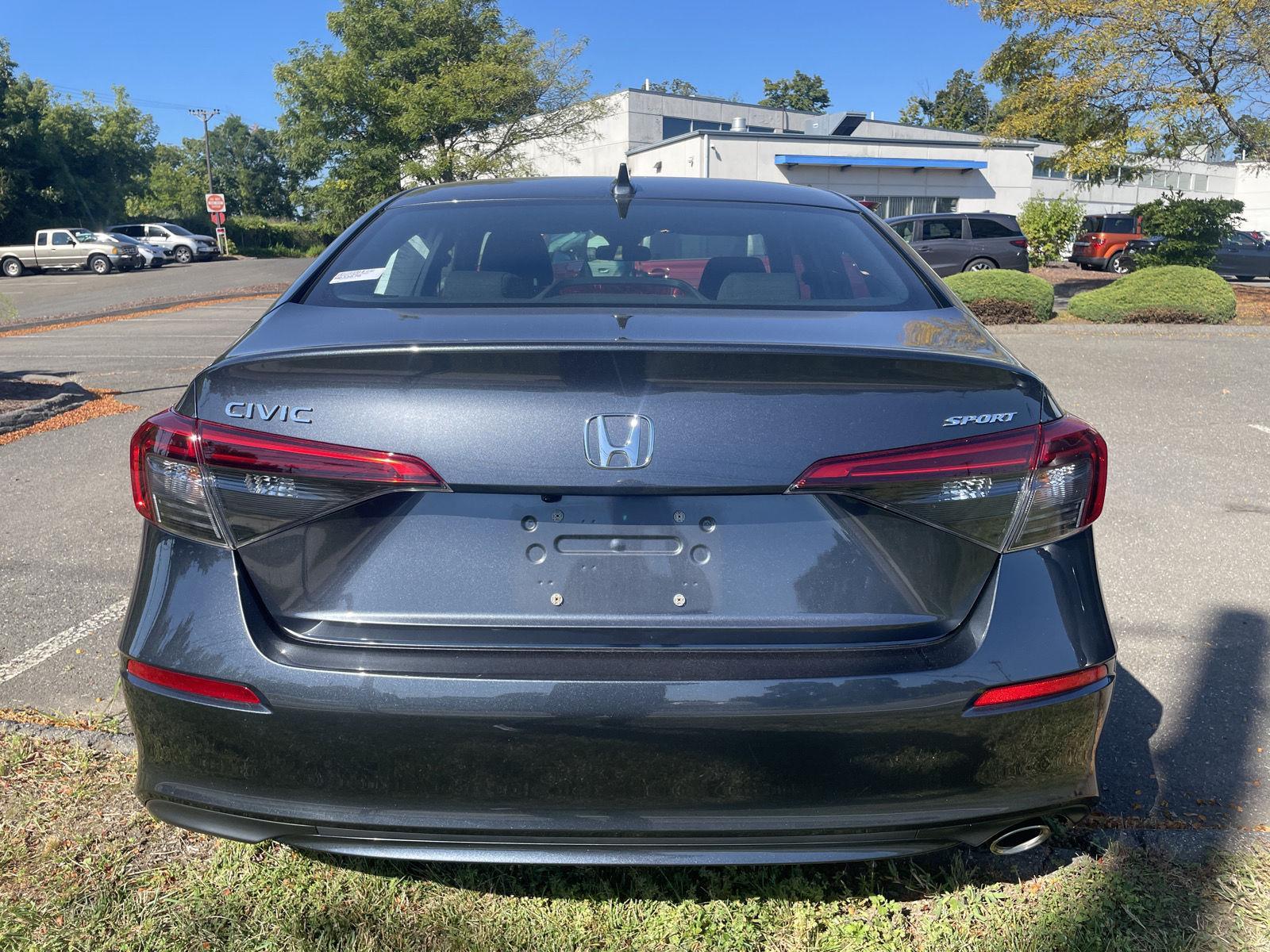 2022 Honda Civic Sport photo 4