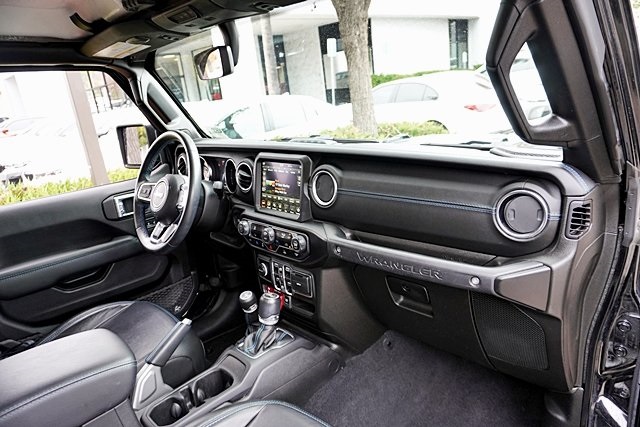 Used 2021 Black Jeep Unlimited Rubicon 4xe image 12