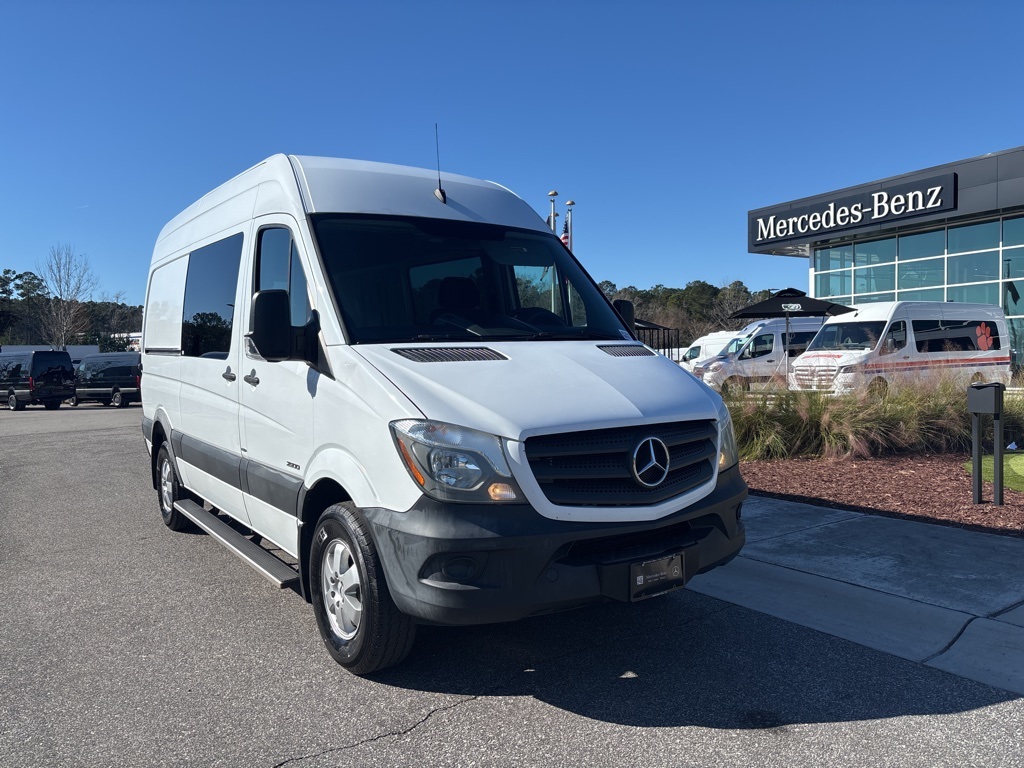 2016 Mercedes-Benz Sprinter Crew Van Base's photo