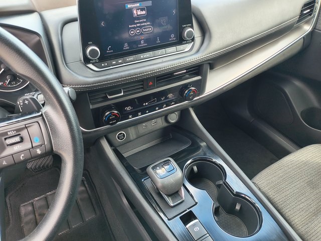 2023 Nissan Rogue SV photo 21