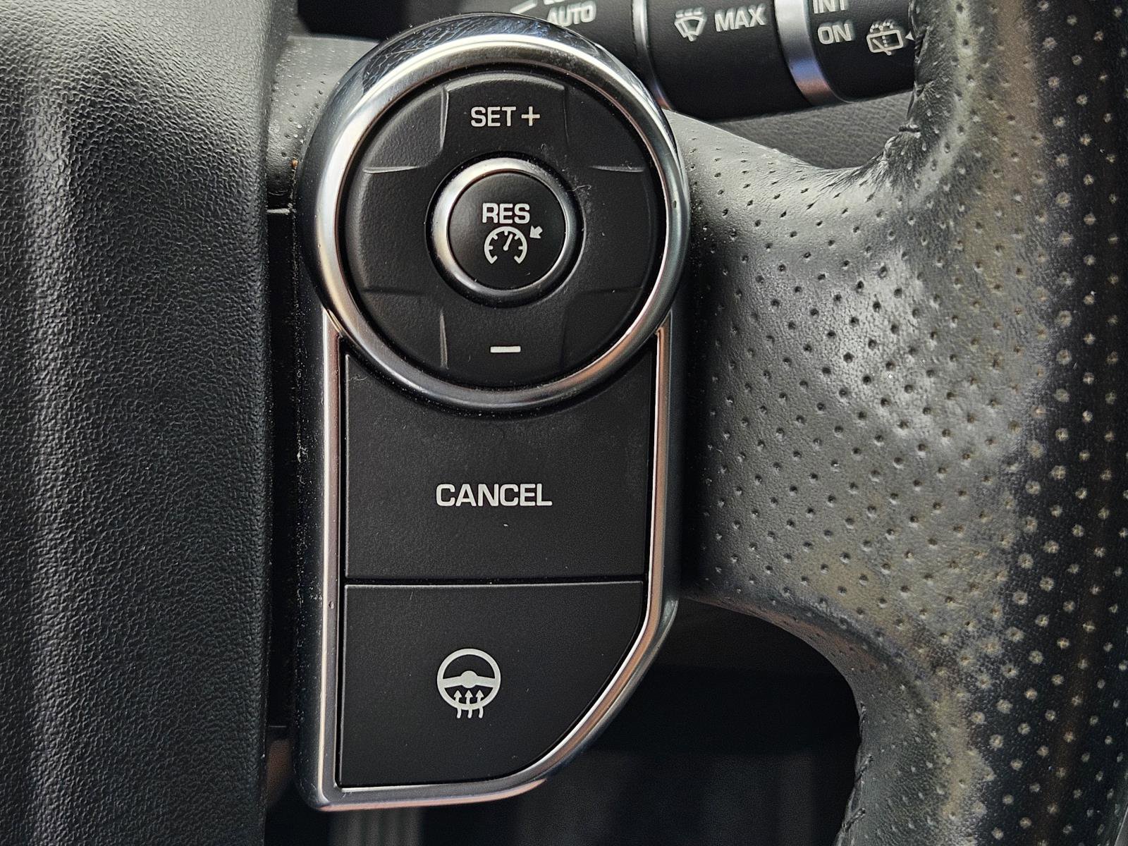 2016 Land Rover Range Rover Sport SuperCharged HSE photo 14