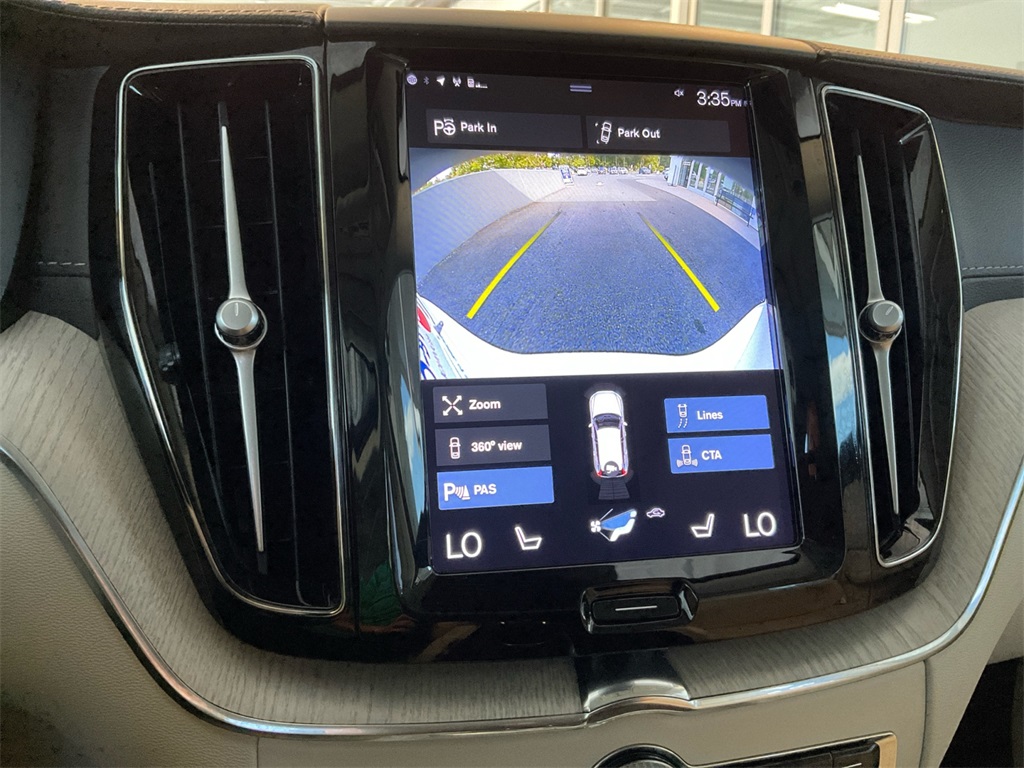 2021 Volvo XC60 T5 Inscription photo 23