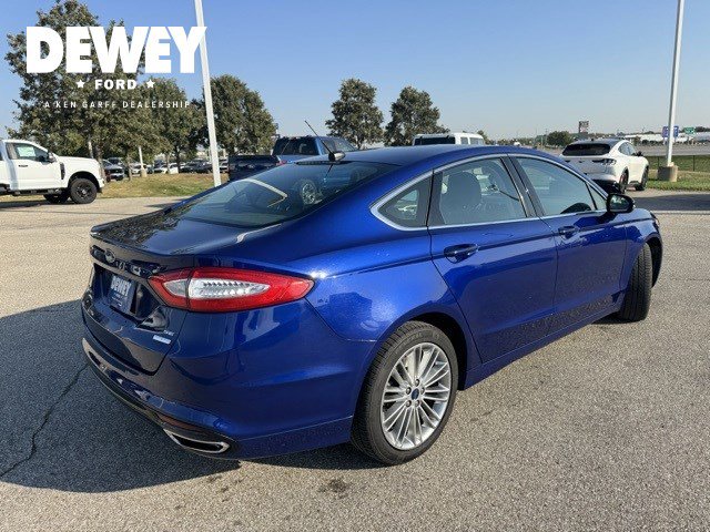 2016 Ford Fusion SE photo 7