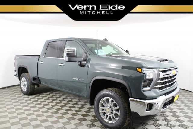 2025 Chevrolet Silverado 3500 HD LTZ