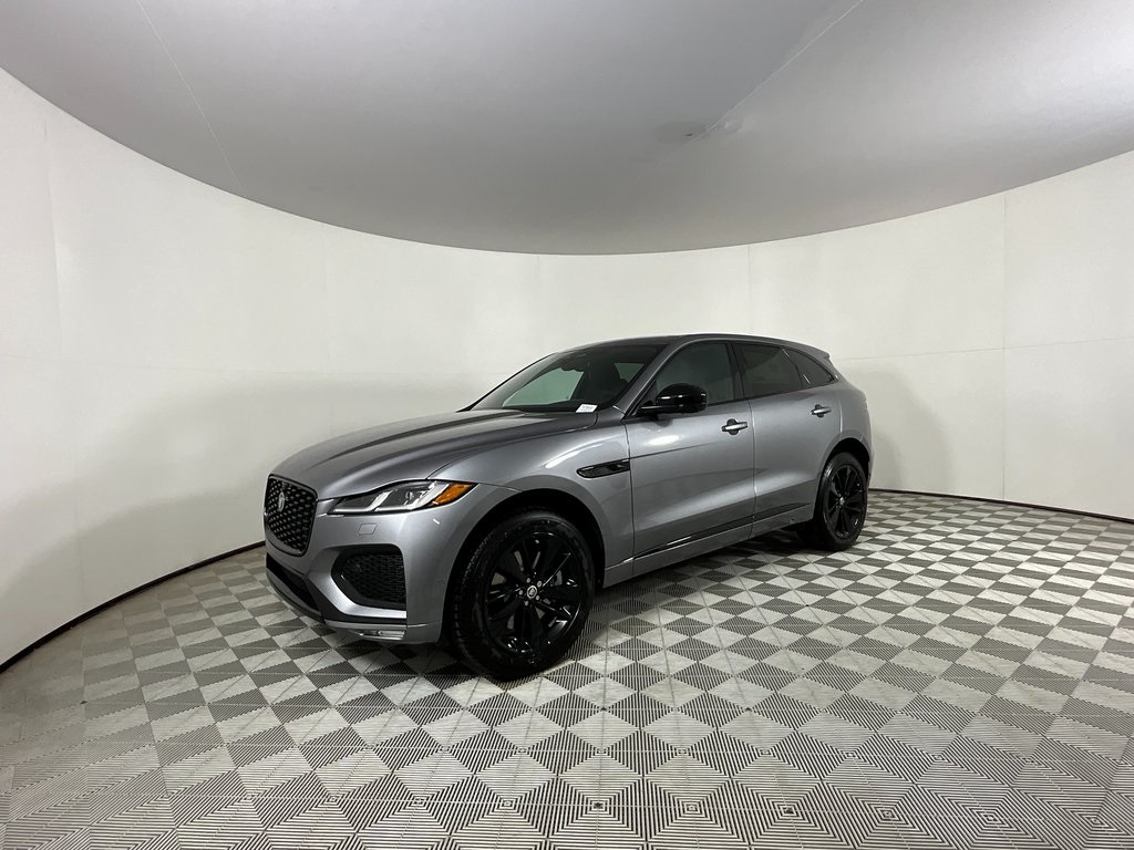 2026 Jaguar F-PACE R-Dynamic S's photo