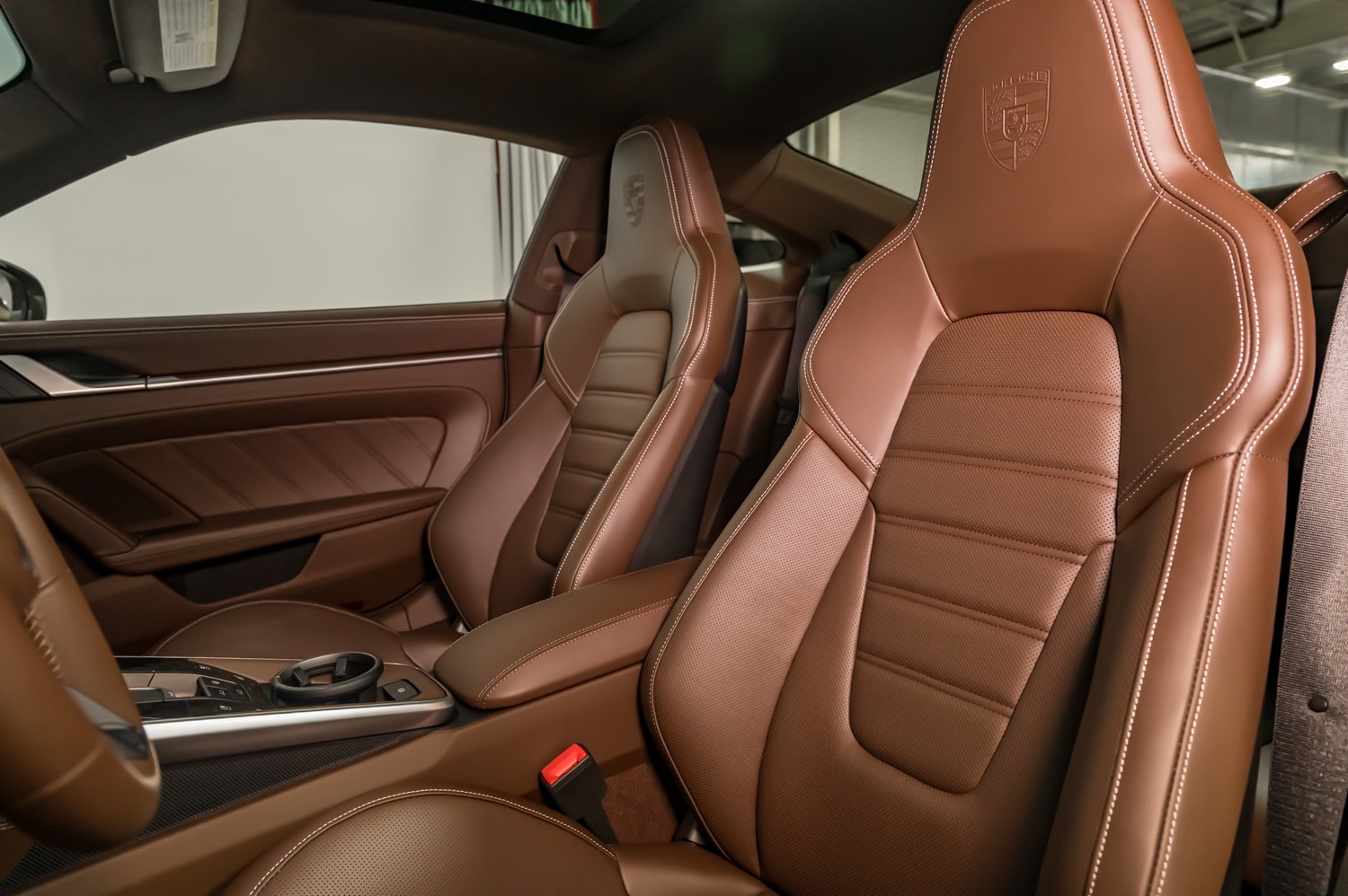 2024 Porsche 911 4 GTS photo 28