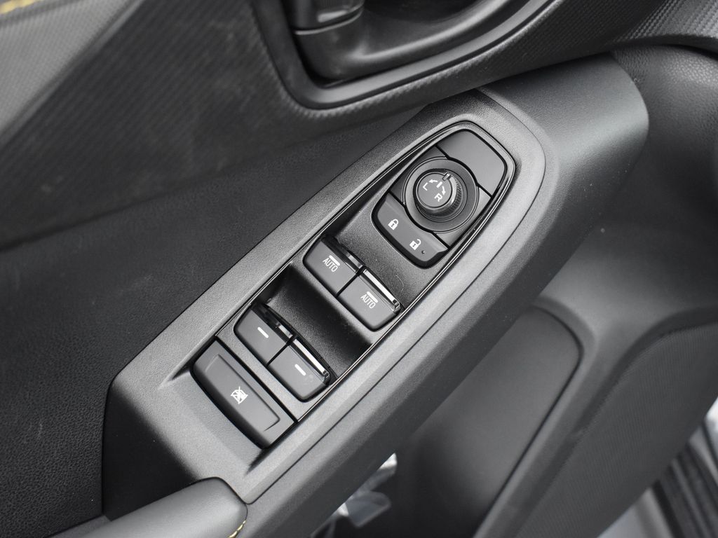 2025 Subaru Crosstrek Sport photo 7