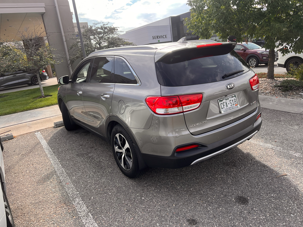 2016 Kia Sorento EX photo 5