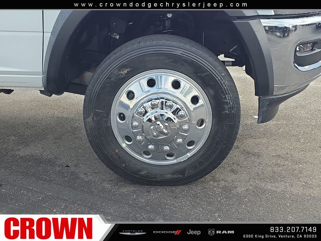 2026 Ram 4500 Tradesman photo 4
