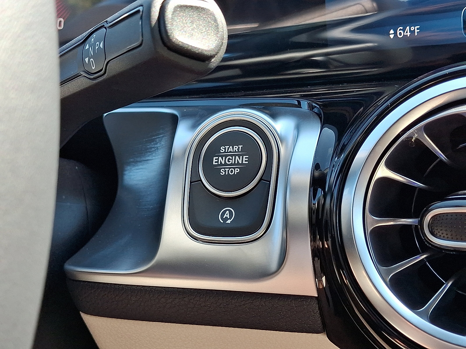 2026 Mercedes Benz GLB 250 4MATIC photo 19