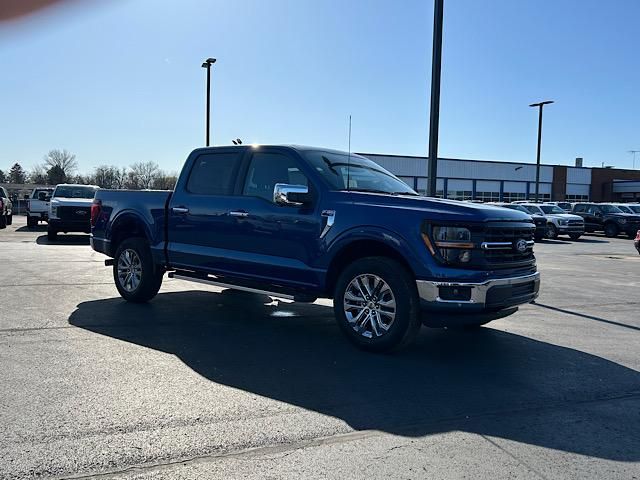 2025 Ford F-150 XLT photo 12