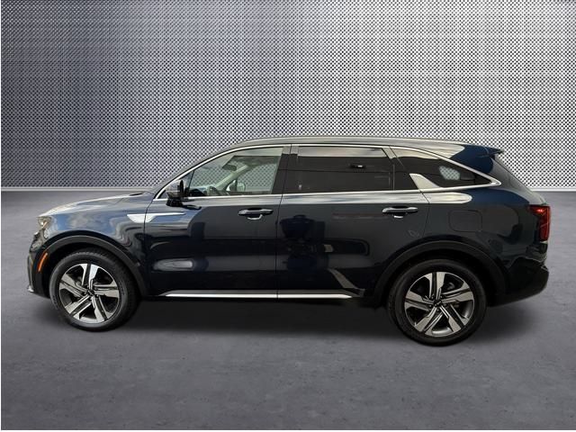 2023 Kia Sorento Hybrid photo 2