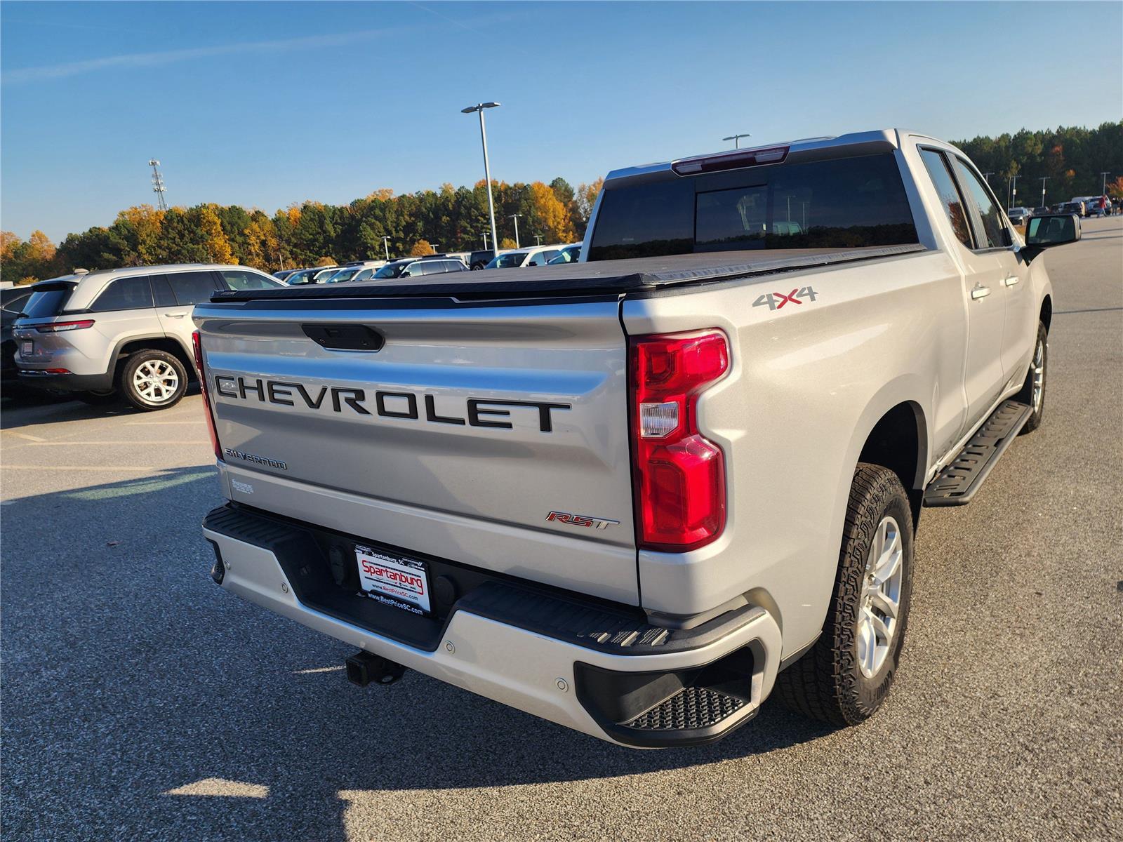 2021 Chevrolet Silverado 1500 RST photo 4