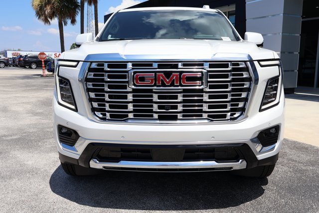 2025 Gmc Yukon XL Denali photo 3