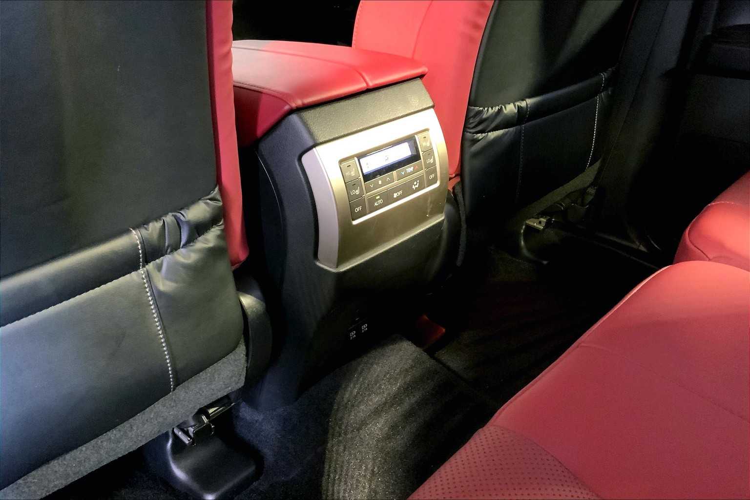 2021 Lexus GX 460 Premium photo 30