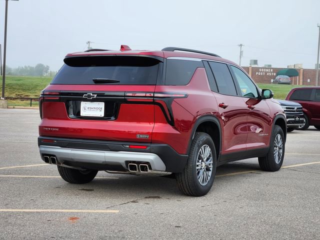 2025 Chevrolet Traverse photo 4