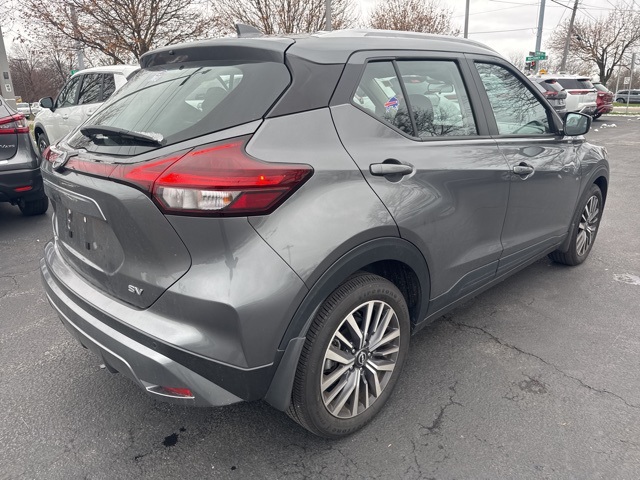 2024 Nissan Kicks SV photo 3