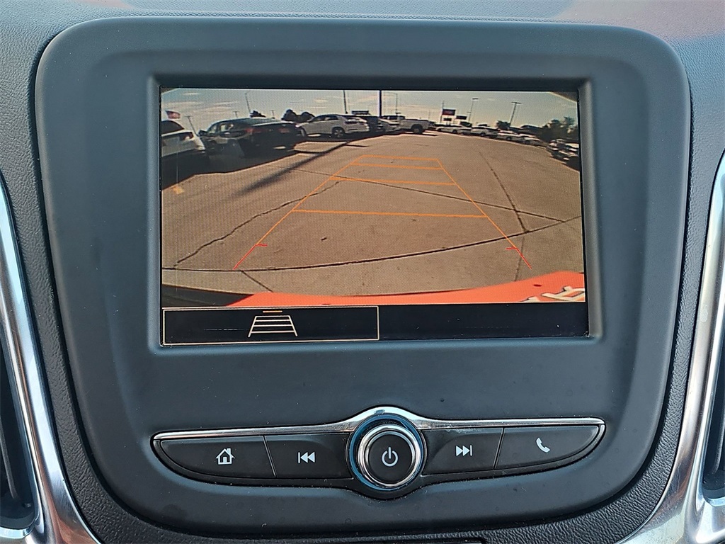 2022 Chevrolet Equinox LS photo 32