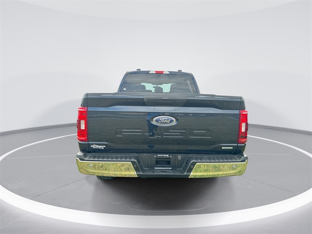 2023 Ford F-150 XLT photo 7