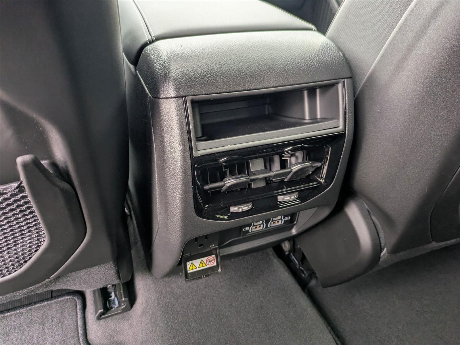 2025 Jeep Grand Cherokee Laredo X photo 23