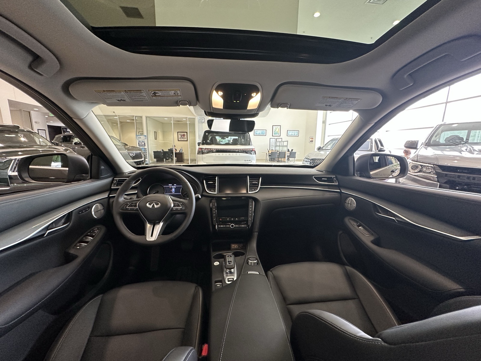 2025 Infiniti QX50 Luxe AWD photo 22