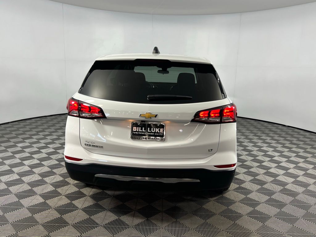 2023 Chevrolet Equinox LT photo 4