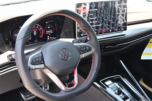 2025 Volkswagen Golf GTI Autobahn photo 7