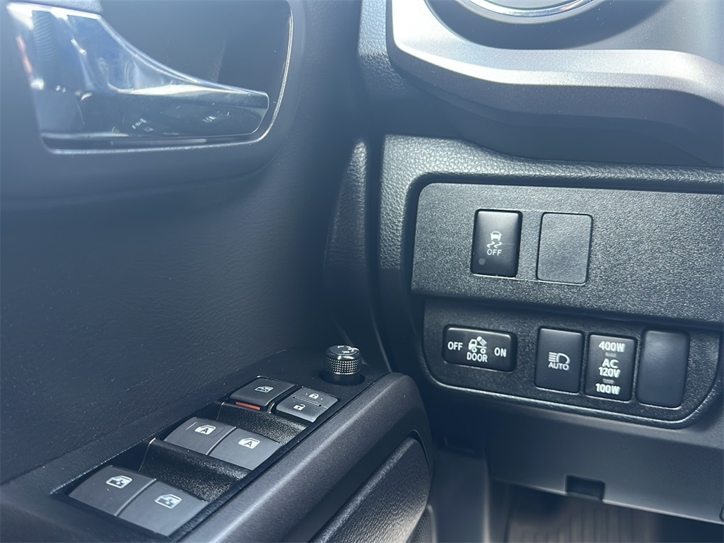 2023 Toyota Tacoma TRD Pro V6 photo 17