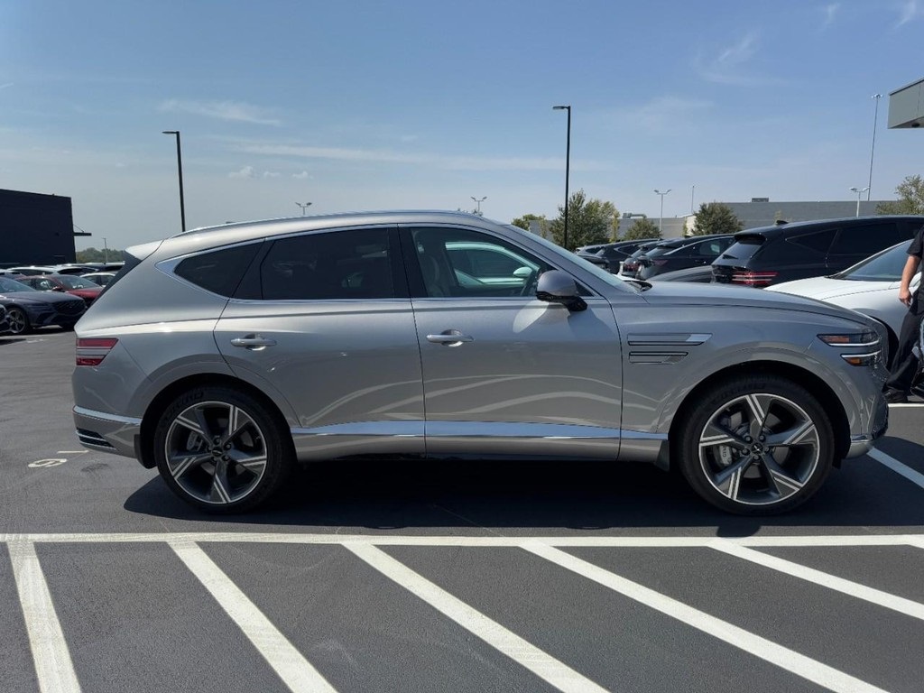 2025 Genesis GV80 3.5T Prestige photo 2