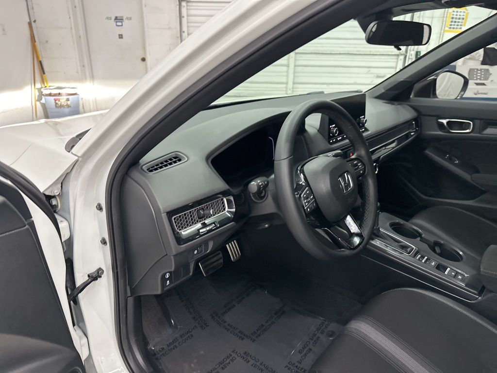 2022 Honda Civic Sport photo 3