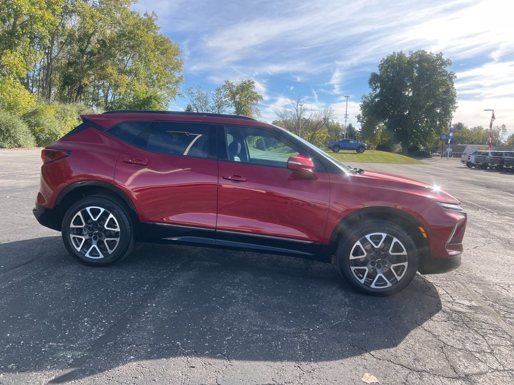 2023 Chevrolet Blazer RS photo 4