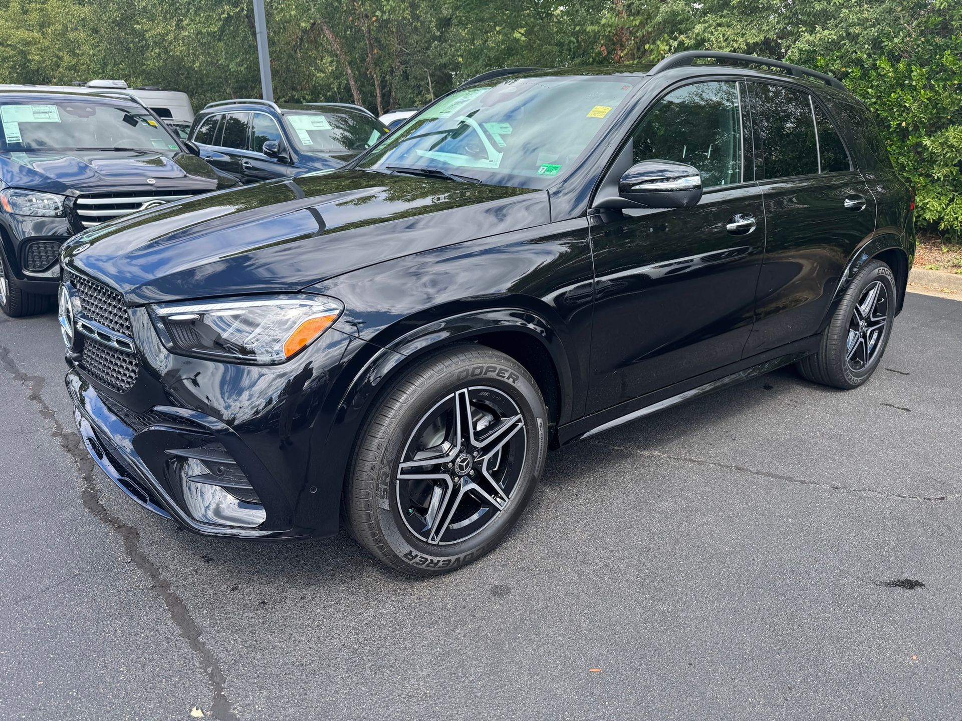 2026 Mercedes Benz GLE 350 4MATIC photo 3