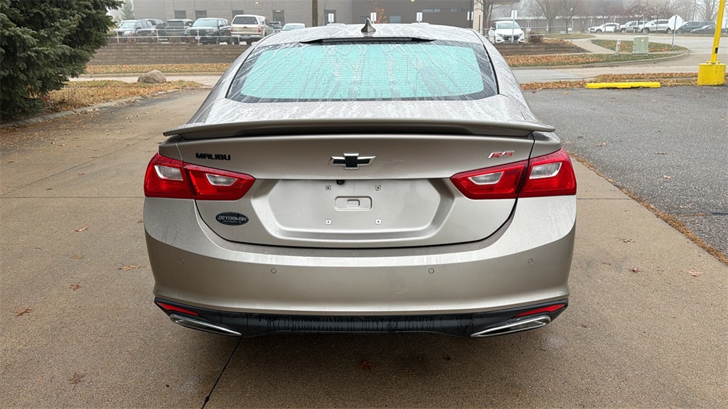 2024 Chevrolet Malibu RS photo 4
