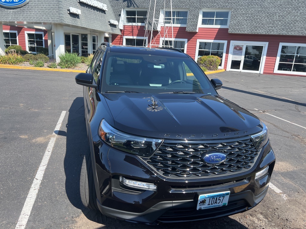 Used 2022 Ford Explorer ST-LINE with VIN 1FMSK8KH1NGB93564 for sale in White Bear Lake, Minnesota