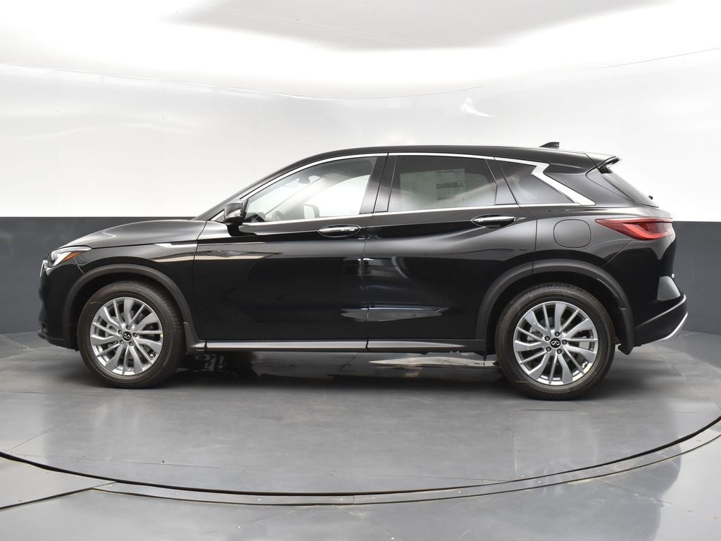 2025 Infiniti QX50 PURE photo 4