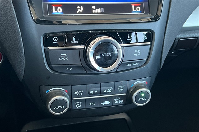 2016 Acura RDX Technology Plus photo 24