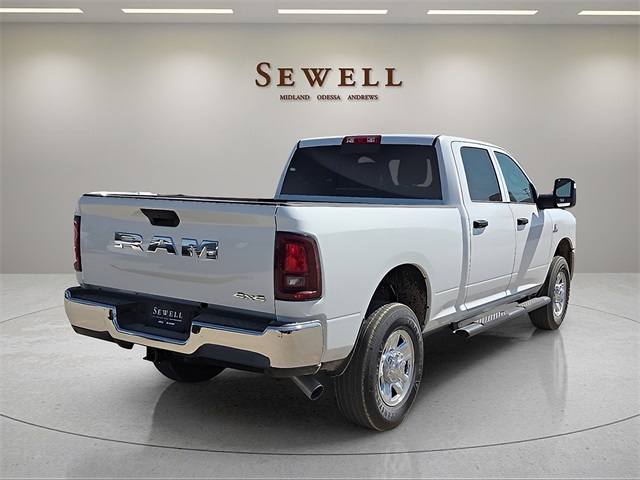 2026 Ram 2500 Tradesman photo 4