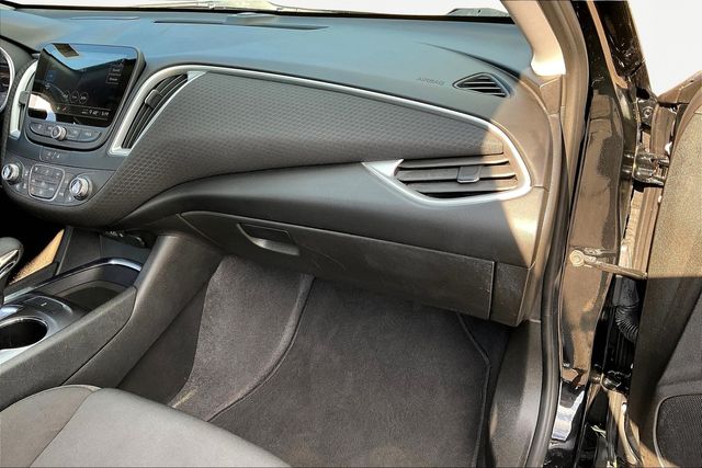 2023 Chevrolet Malibu 1LT photo 17