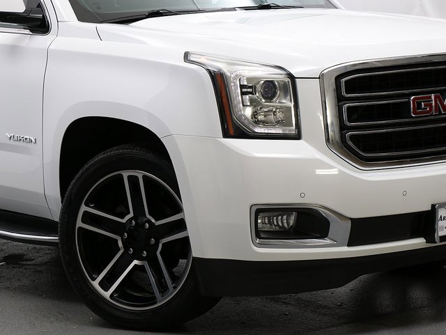 2016 Gmc Yukon SLE photo 3